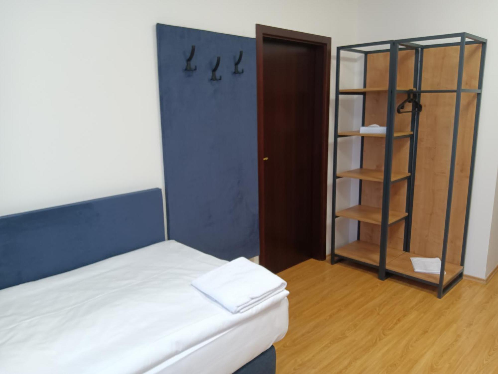 Powder Tower Suites Praga Exterior foto